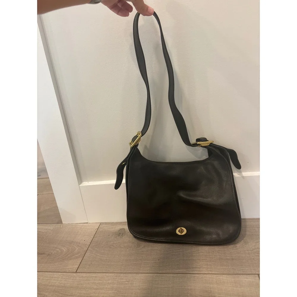 Vintage Coach 9718 Legacy Crescent Flap Hobo/Shoulder Bag Black